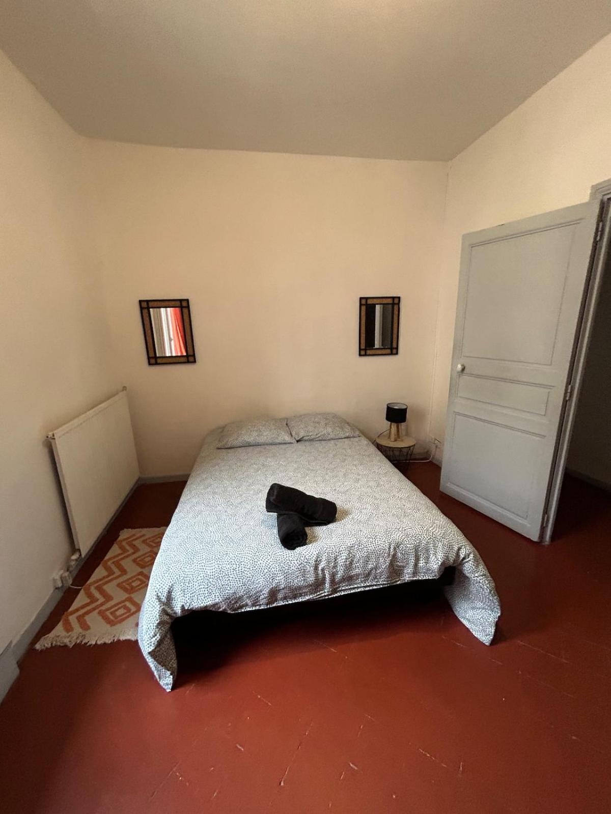 Grand Appartement De 100M2 -Allee Paul Riquet Beziers - 4Chambres - Wifi- Tv Connectee Dış mekan fotoğraf